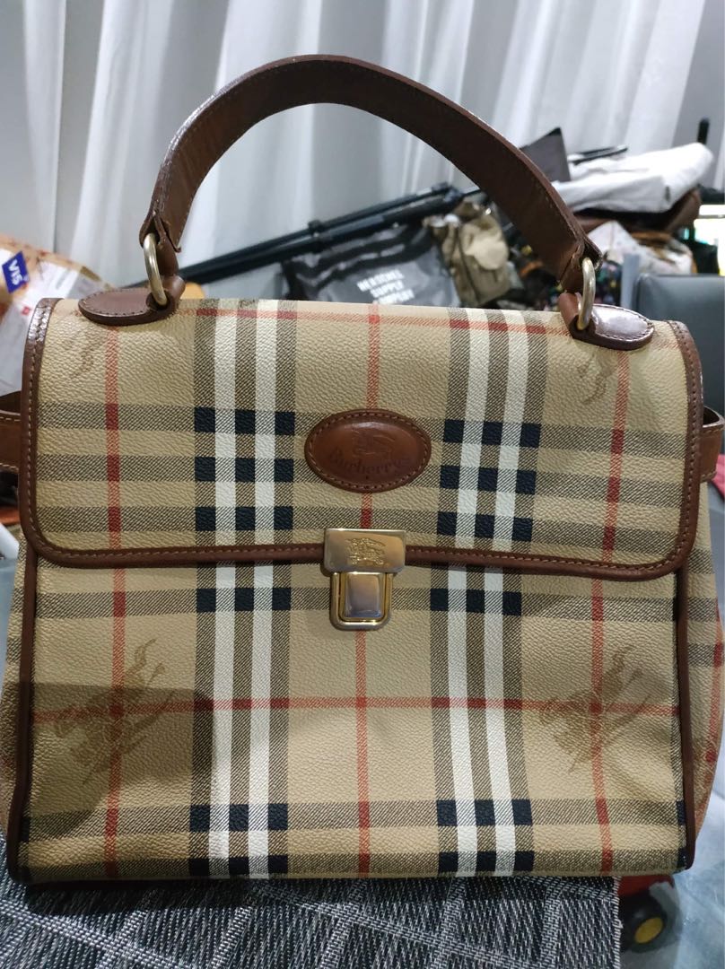 Burberry kelly shop bag