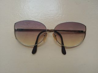 （分類：）位於 。 由 vanity.fair 提交（商品編號 1081925358，圖片 1）。簡介： 。