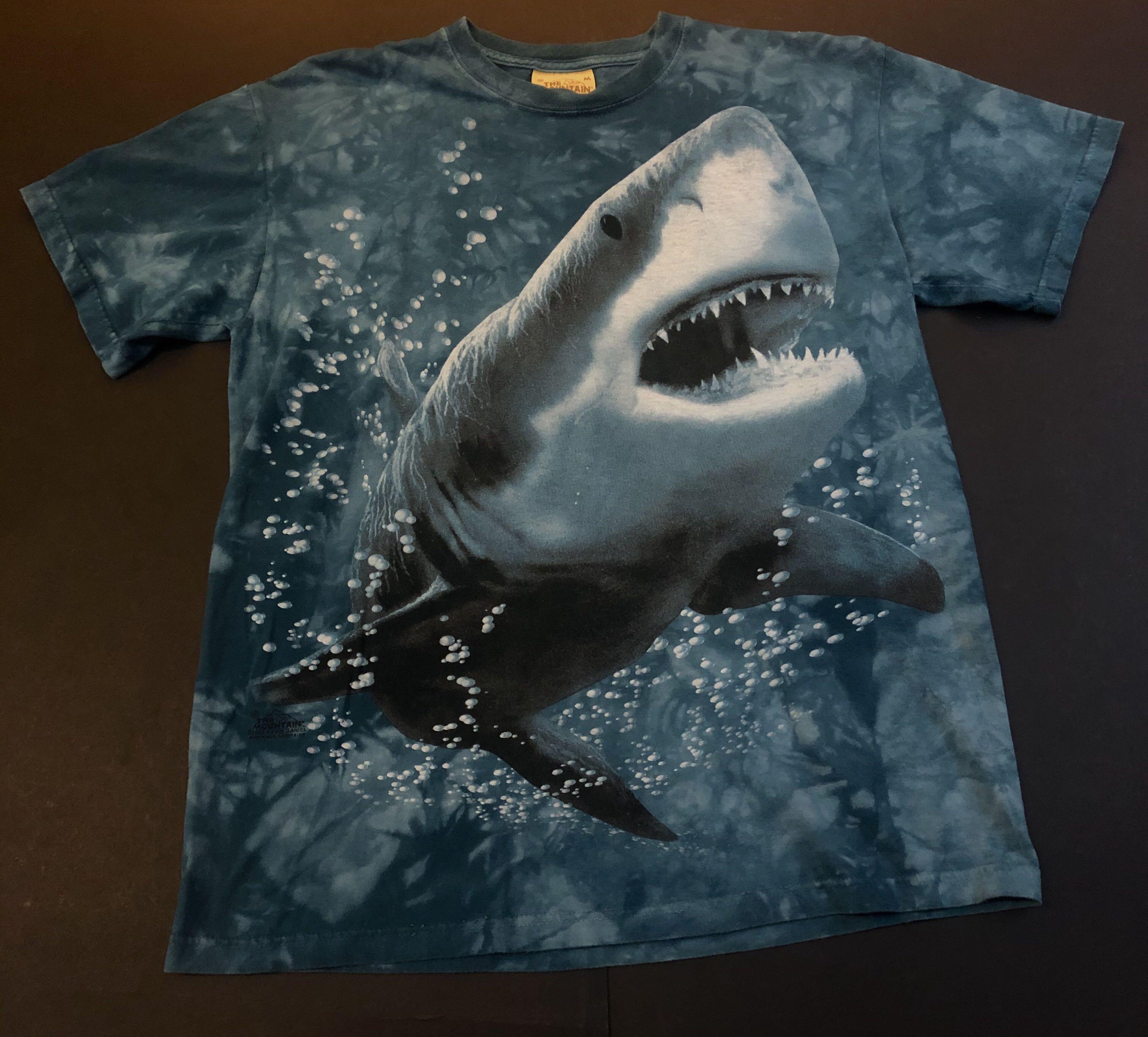 The mountain shark shirt store