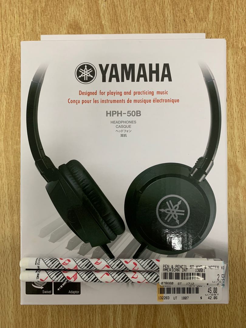 Yamaha music keyboard headphone., Hobbies & Toys, Music & Media, Music