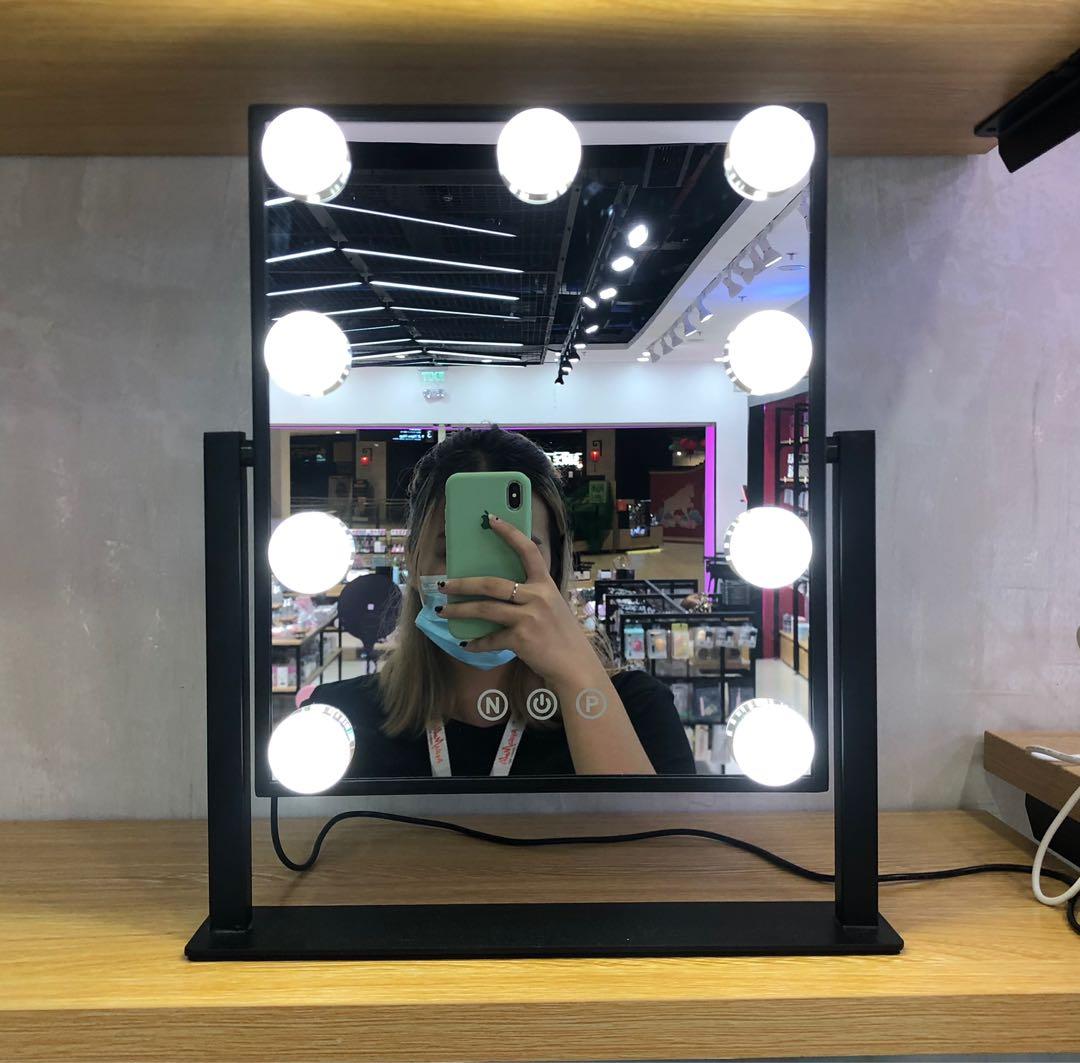 9 bulb vanity frameless black (Category: Mirrors) located in Mandaluyong City. Submitted by gladkingphilippines (Listing ID 1082089285, Image 2). Description: .