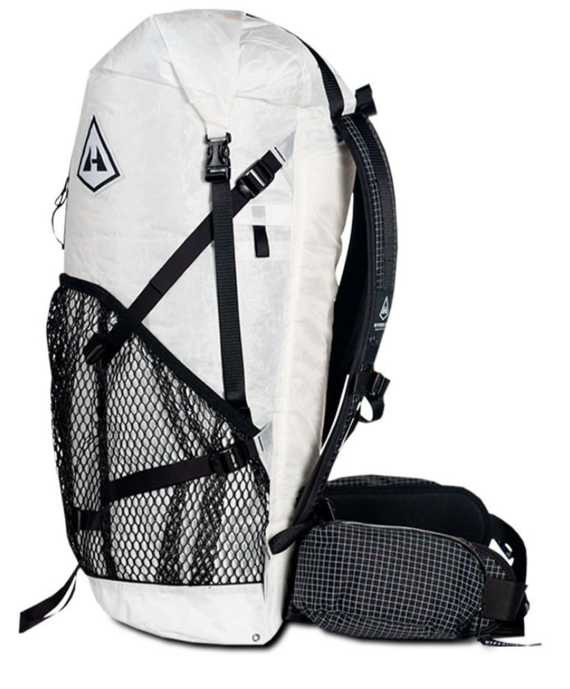 現貨全新) 白Hyperlite Mountain Gear HMG 2400 Windrider 40L 