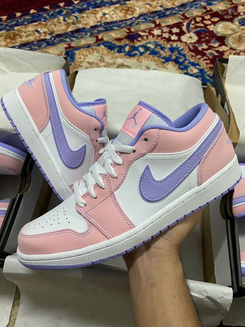 Air jordan 1 low arctic punch, Men's Fashion, Footwear, Sneakers on  Carousell