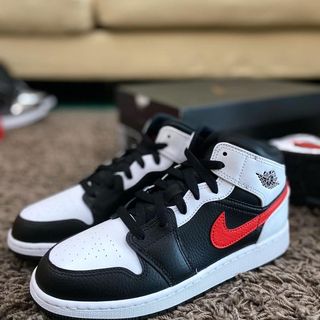 (Category: ) located in . Submitted by jillnco (Listing ID 1082151990, Image 1). Description: .