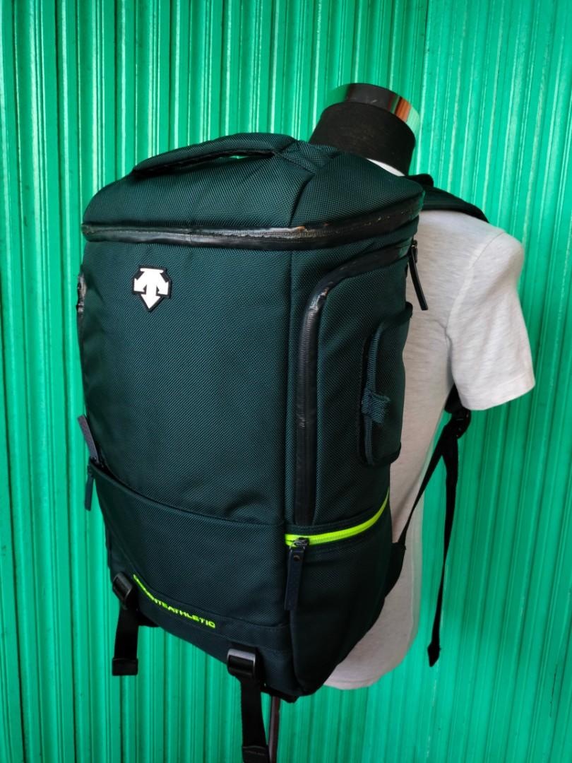Descente athletic backpack price hot sale