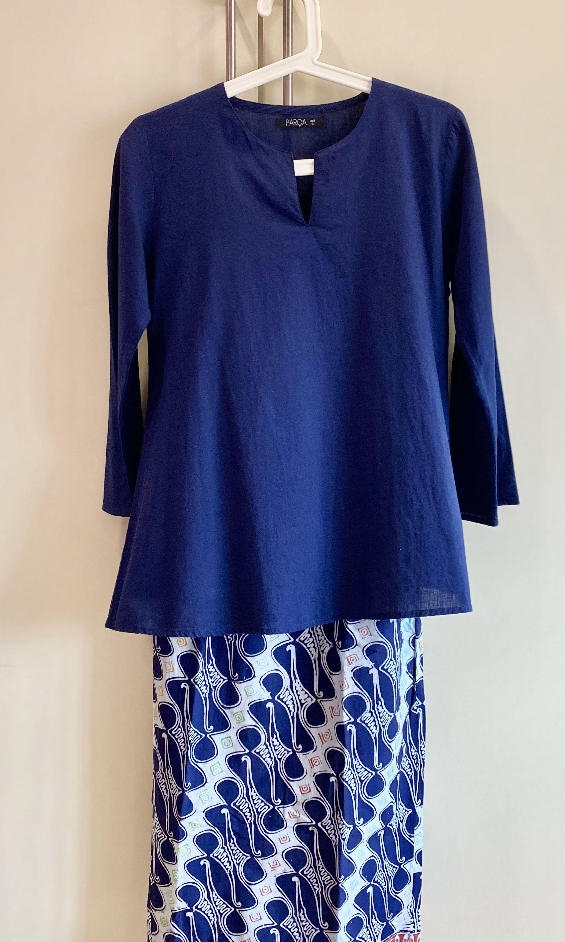 Baju Kurung Moden Batik In Navy Blue Jgntunggulagi Women S Fashion Clothes Others On Carousell