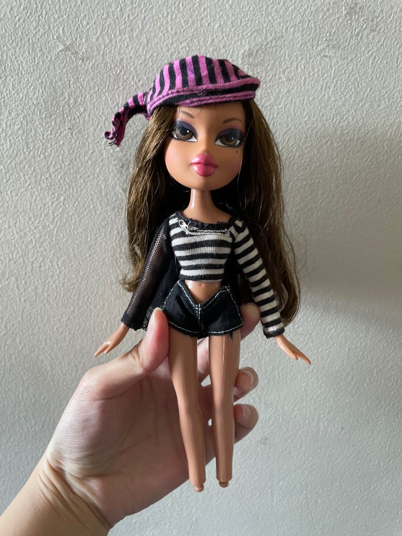 Bratz clearance treasures yasmin