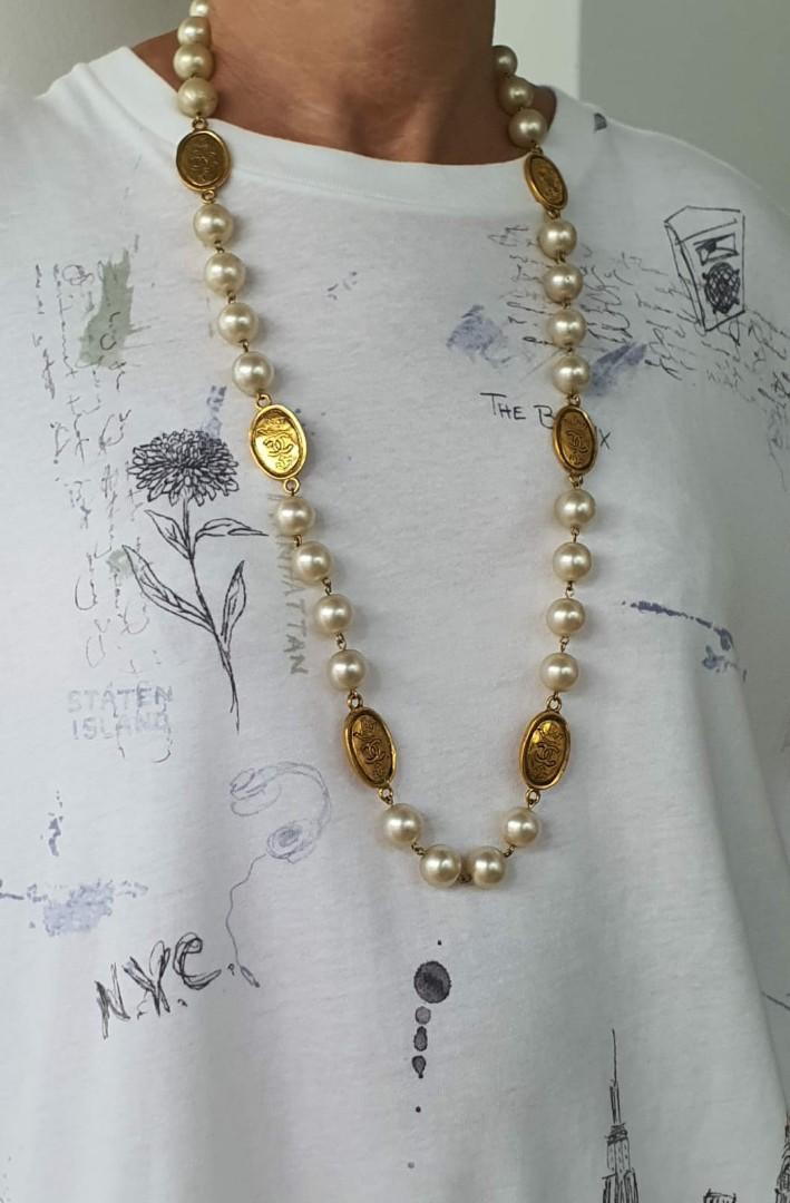 Chanel Costume Jewelry Necklace 2024 www.houwelings