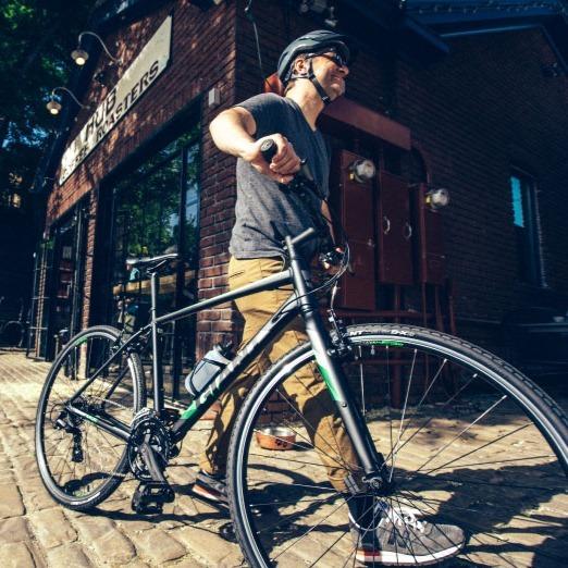 Giant Escape 2 Shimano Disc Brake Hybrid Bike, Sports Equipment