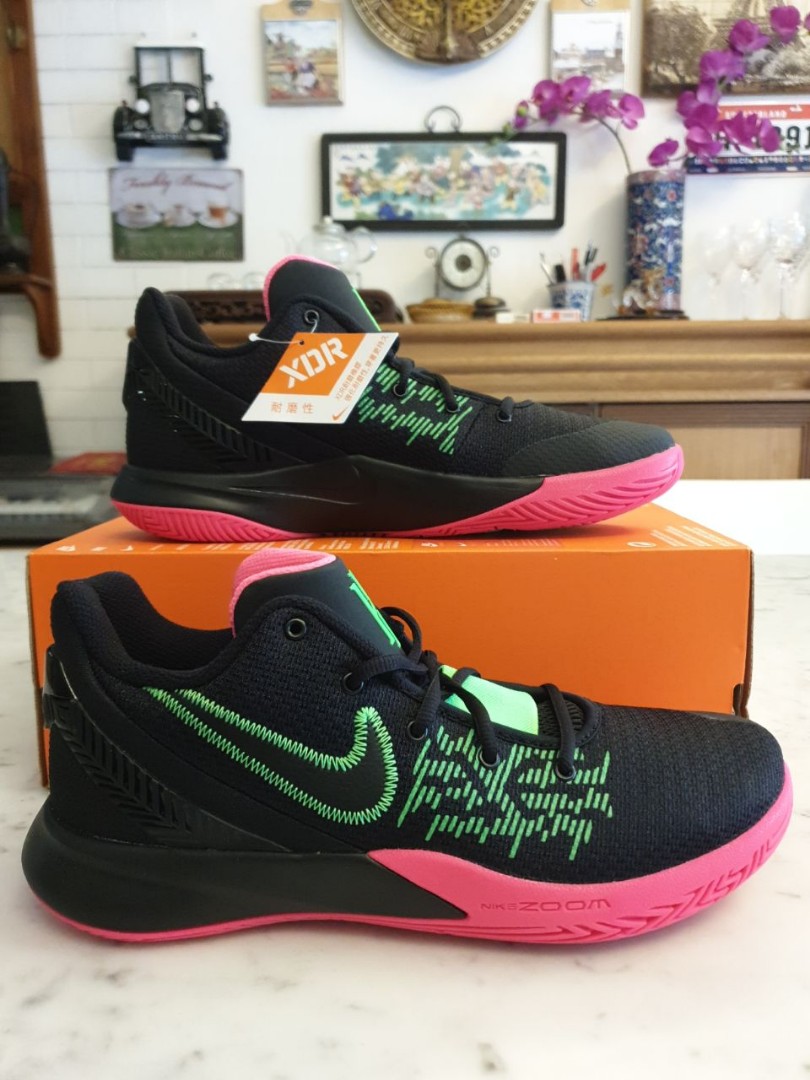 nike kyrie flytrap pink