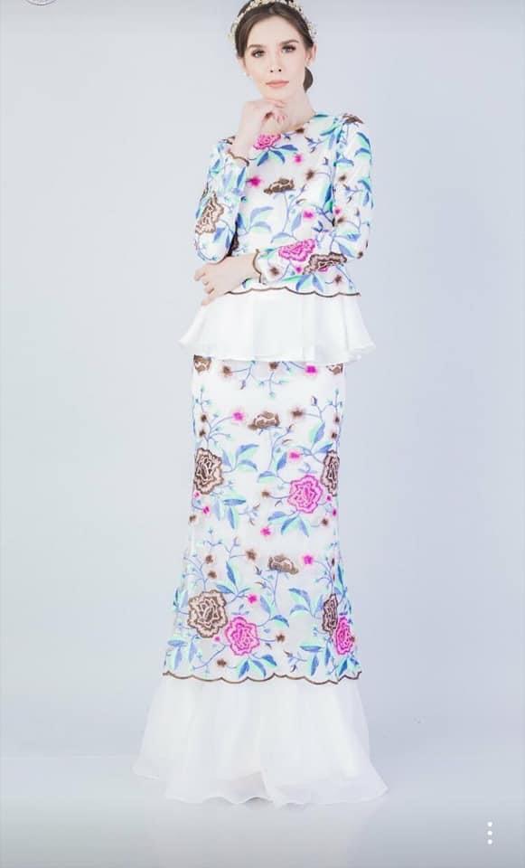 Leeyarahman, Women's Fashion, Muslimah Fashion, Baju Kurung & sets on