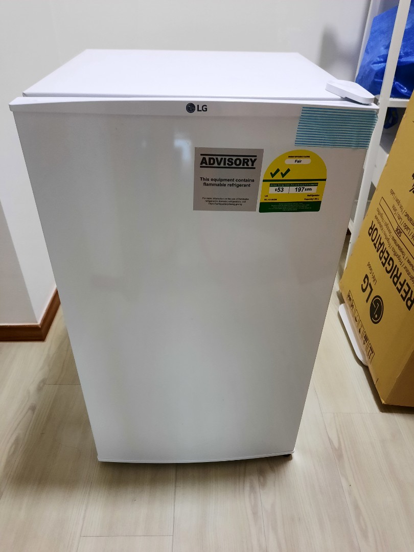 Bar Fridge 90l Lg Gl131sqw Tv Home Appliances Kitchen Appliances Refrigerators Freezers On Carousell