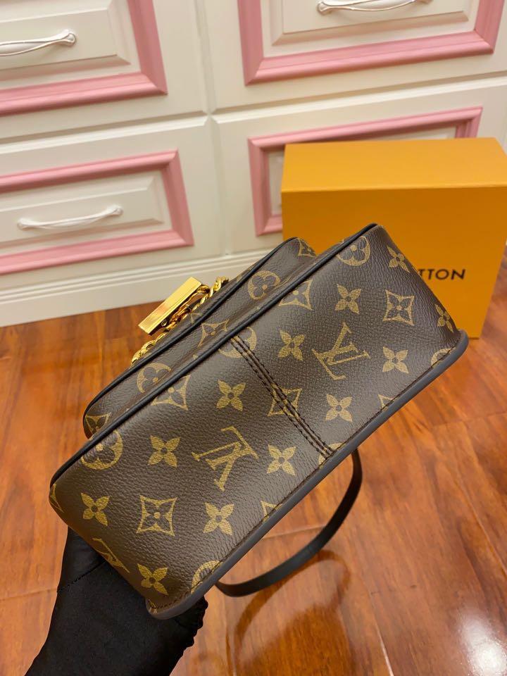 🛑Lv Louis Vuitton Passy Gm Epi Leather Tote Bag, Luxury, Bags & Wallets on  Carousell