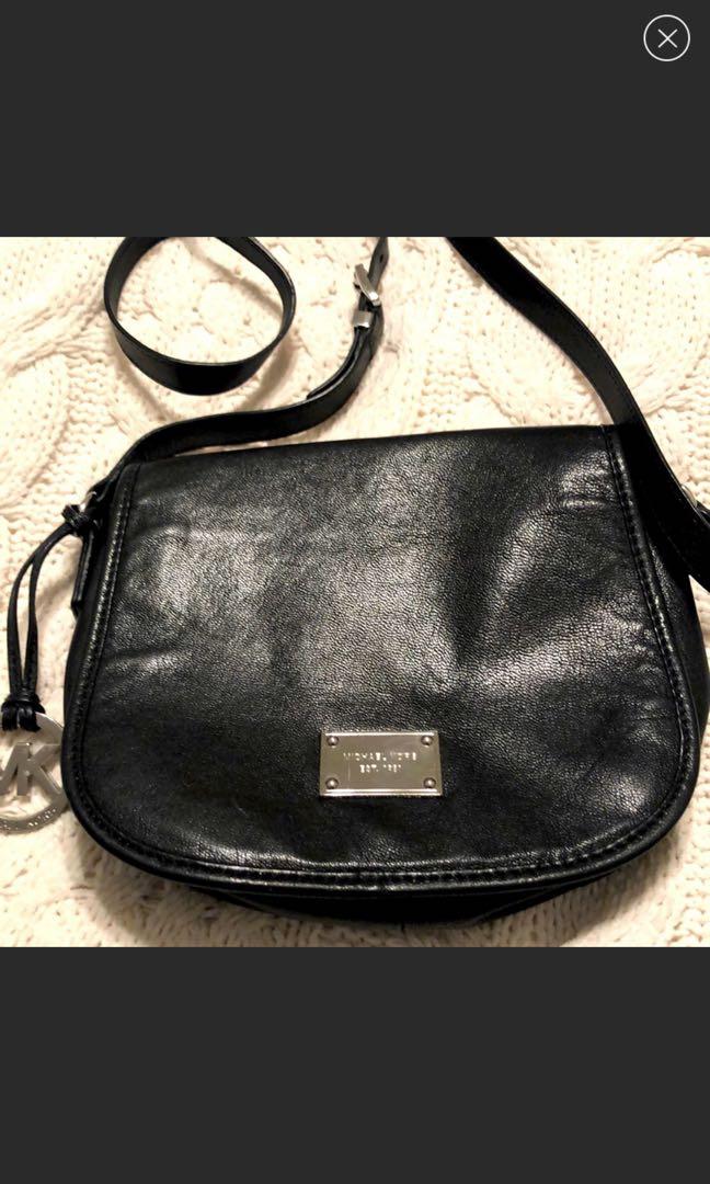 Michael kors b store