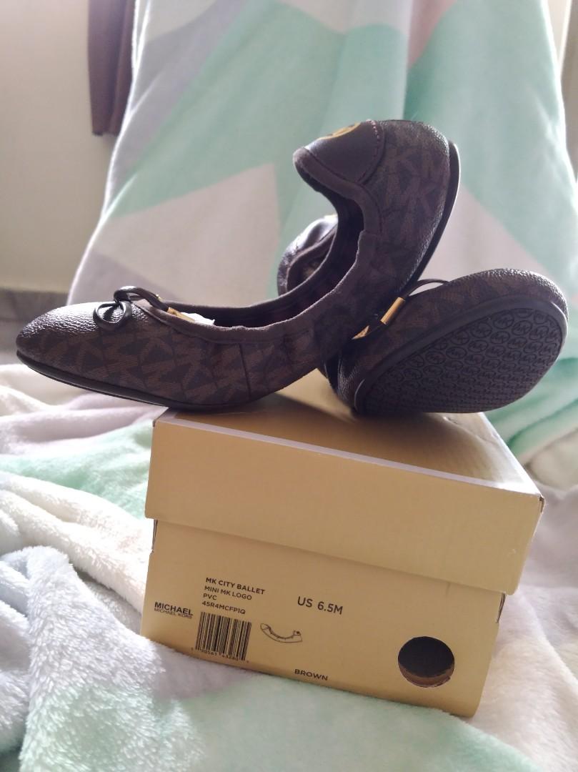 Mk city shop ballet flats