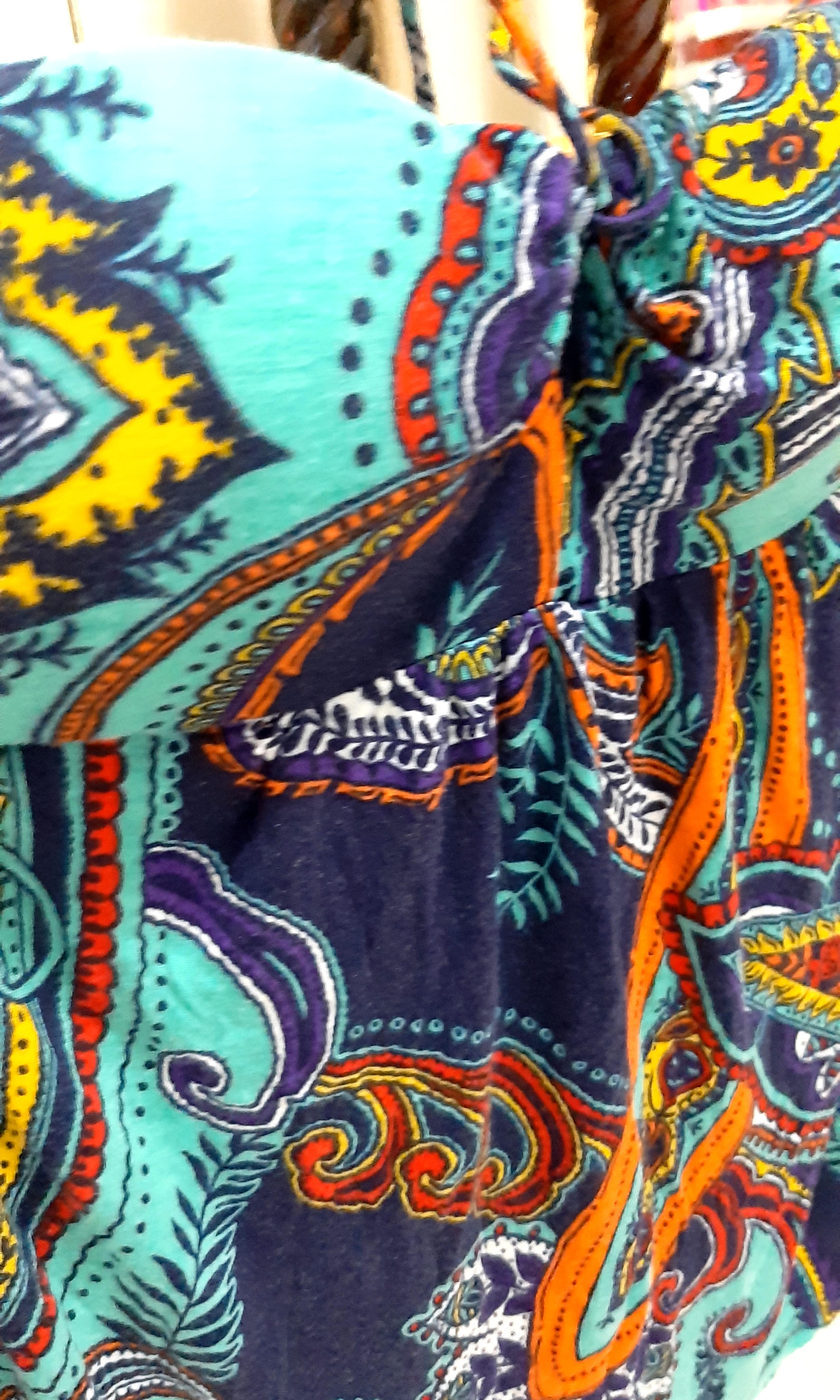 Model kemben, Fesyen Wanita, Pakaian Wanita, Atasan di Carousell