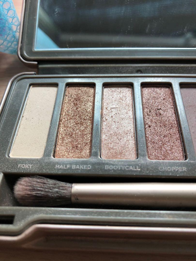 Naked 2 Palette, Beauty & Personal Care, Face, Makeup on Carousell