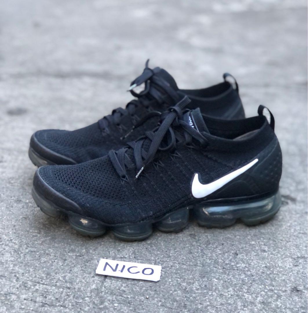 Nike vapormax flyknit top 2.0 black and white