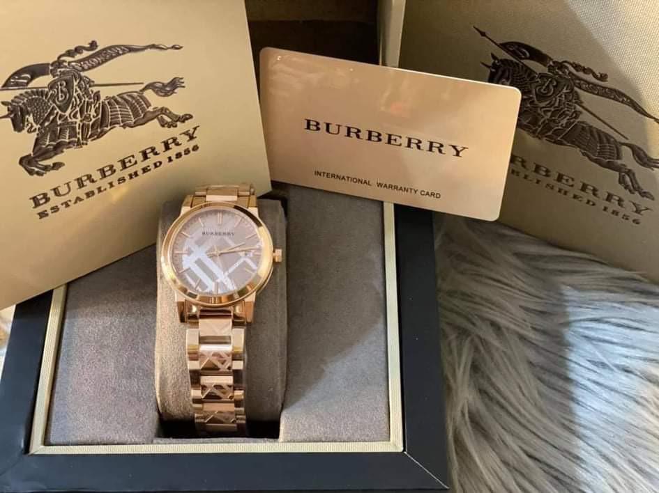 Burberry watch 2025 fake vs real