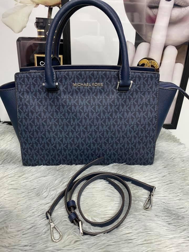 ORIGINAL MK SELMA Medium Size