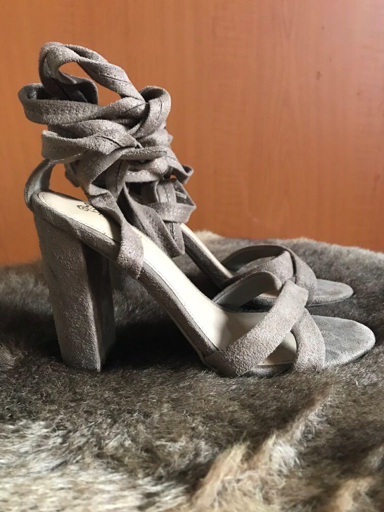 Brash heels payless store