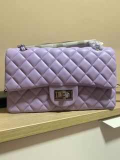 (Category: ) located in . Submitted by shopper79 (Listing ID 1082135565, Image 1). Description: .