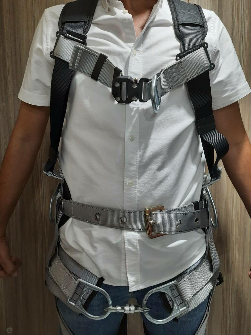 Professional Full Body Harness Zipline Rappelling Tower Mountain