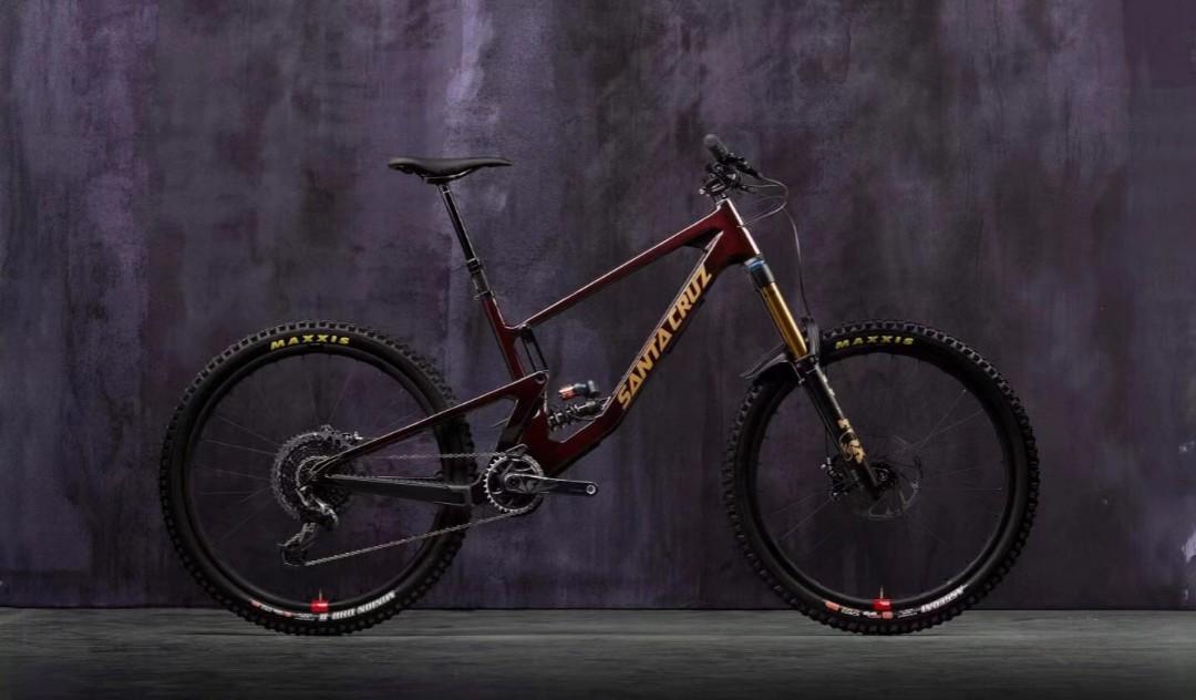 Nomad 5 santa clearance cruz