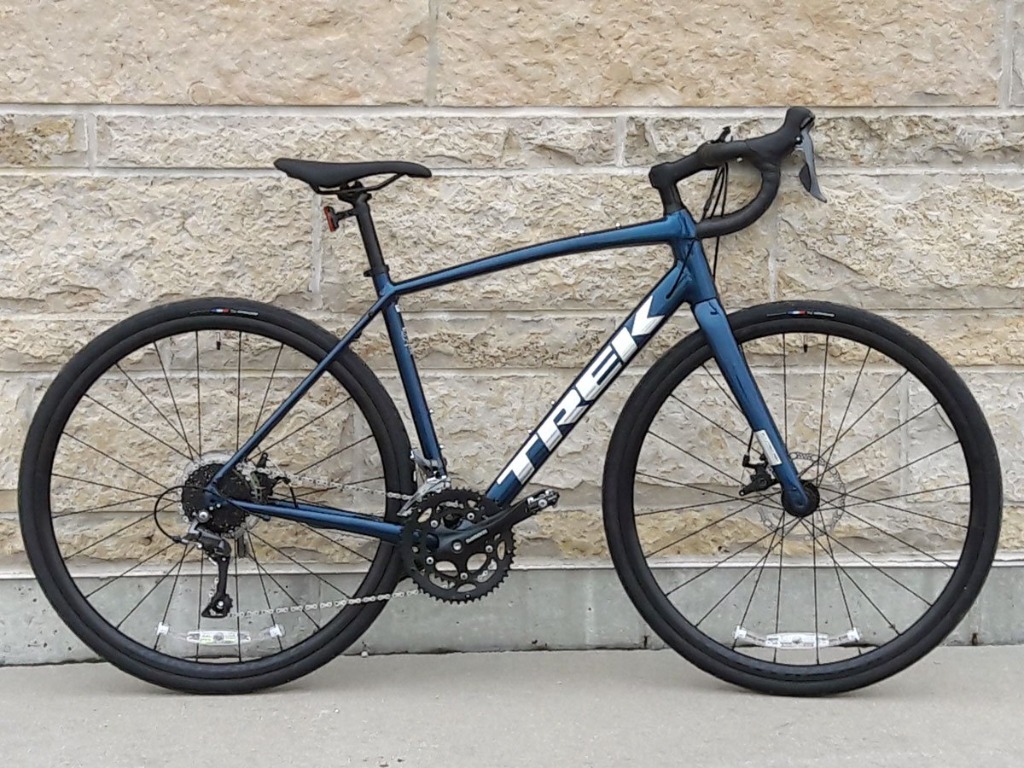 Trek Domane Al 2 Disc 2021 On Hand size 56 Sports Equipment