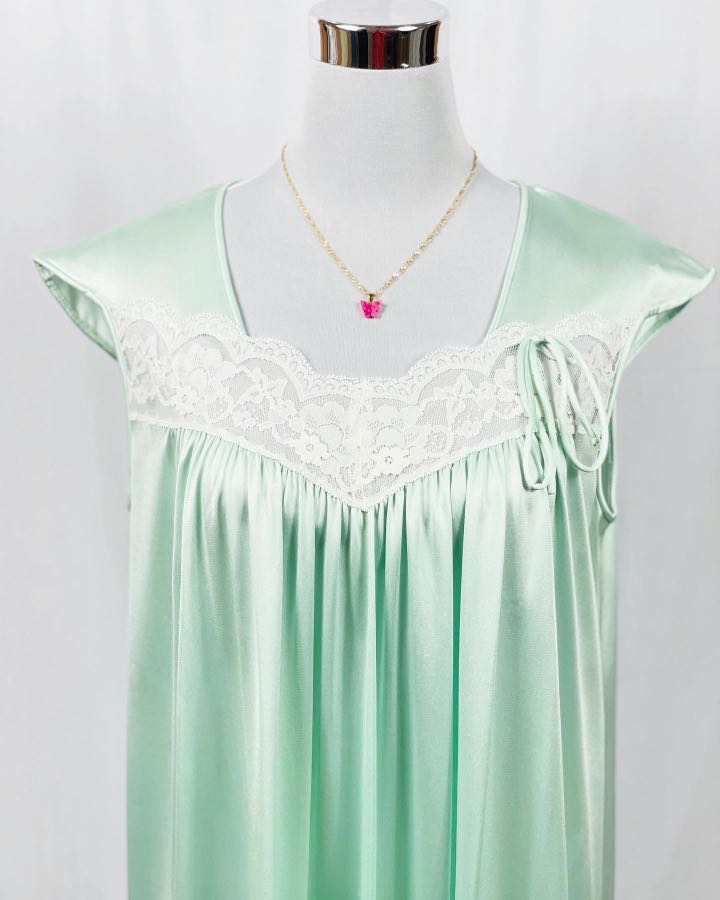 Vintage JCPenney nightgowns, Women's Fashion, Tops, Longsleeves on