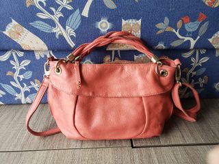 （分類：）位於 。 由 bobolau123 提交（商品編號 1082025959，圖片 1）。簡介： 。