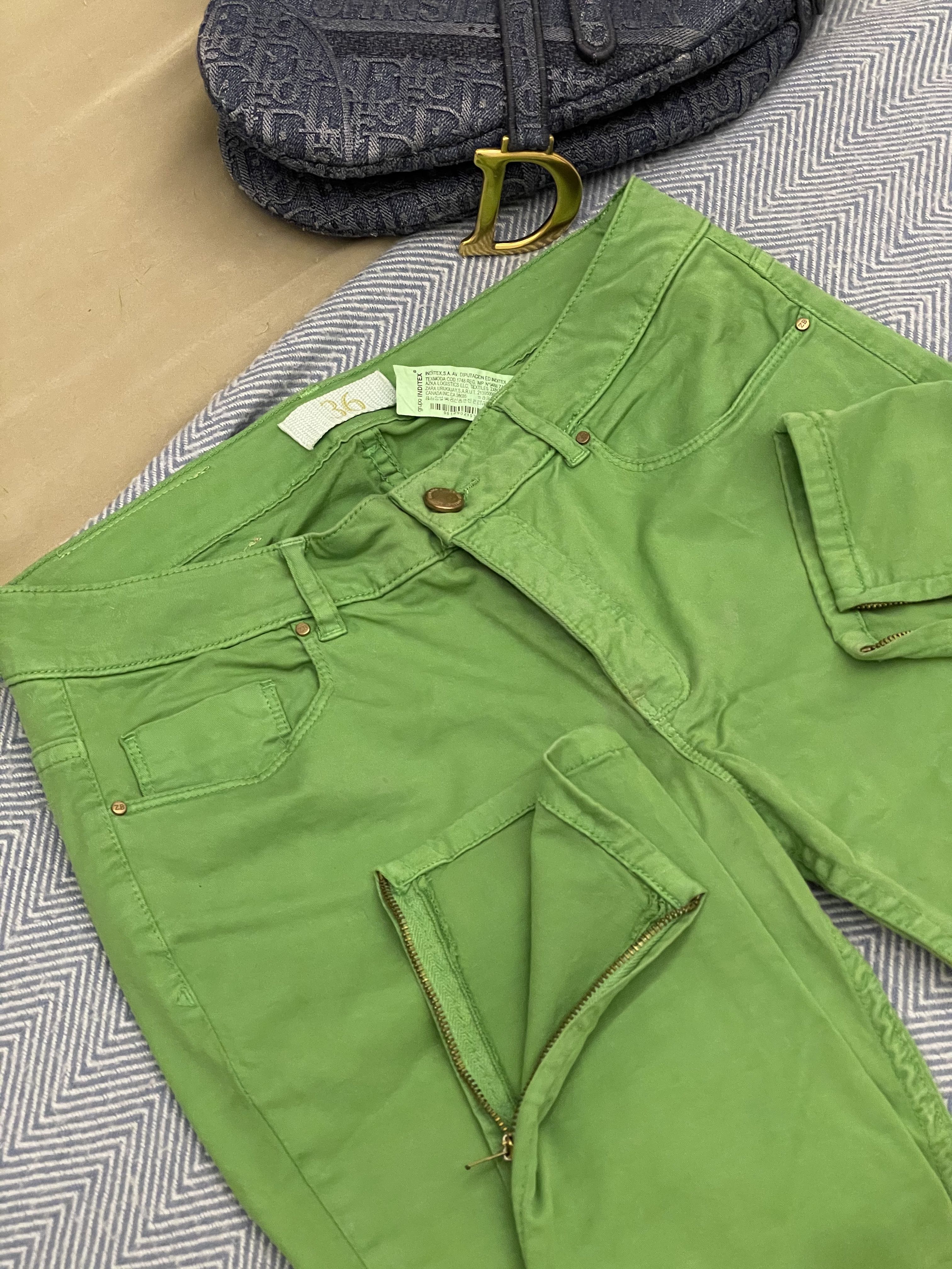 Zara lime green pants, Women's Fashion, Bottoms, Jeans on Carousell