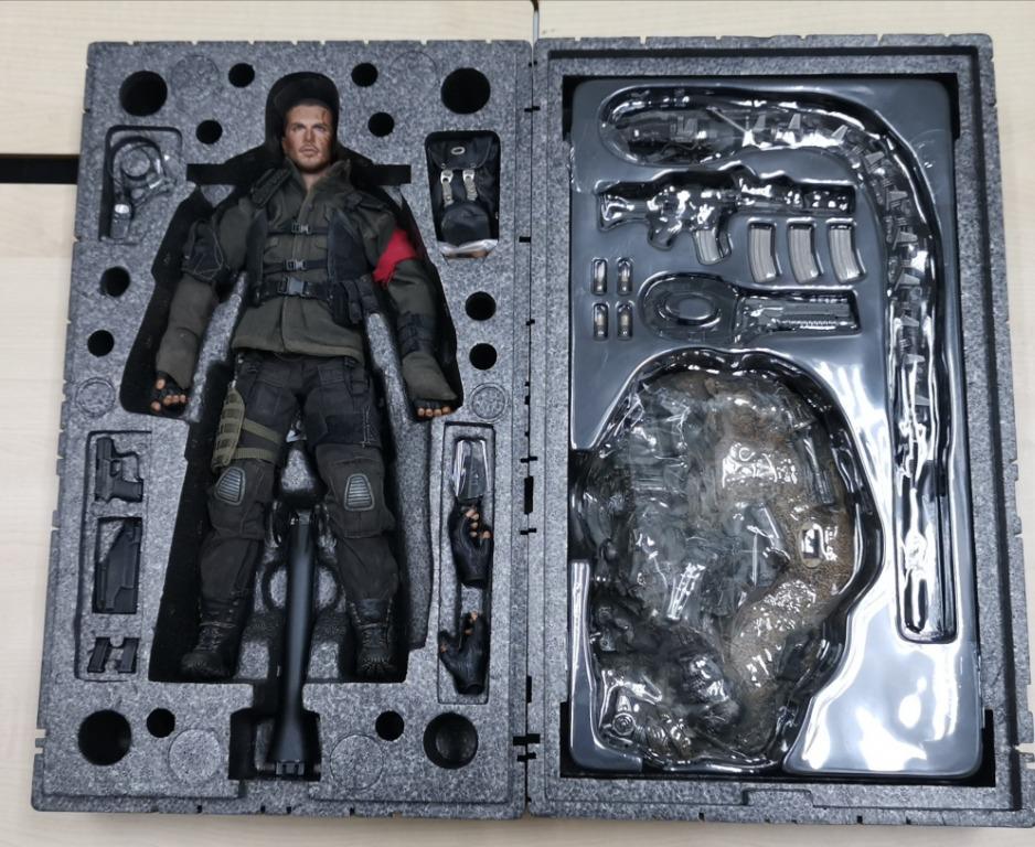 50 Hot Toys Terminator Salvation John Connor Final Battle Ver 1 6 Scale Mms 111 Hobbies Toys Toys Games On Carousell