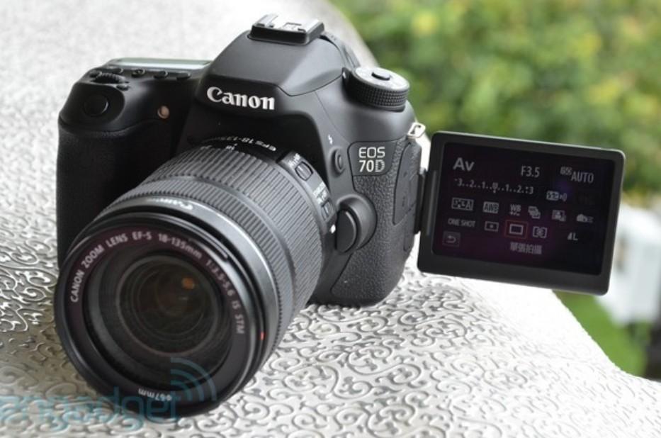 デジタル一眼Canon70D EF50mm EFS18-55 - デジタル一眼
