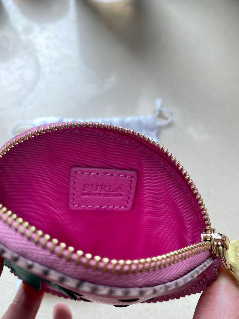 全新 Furla strawberry coin purse, 名牌, 手袋及銀包 Carousell