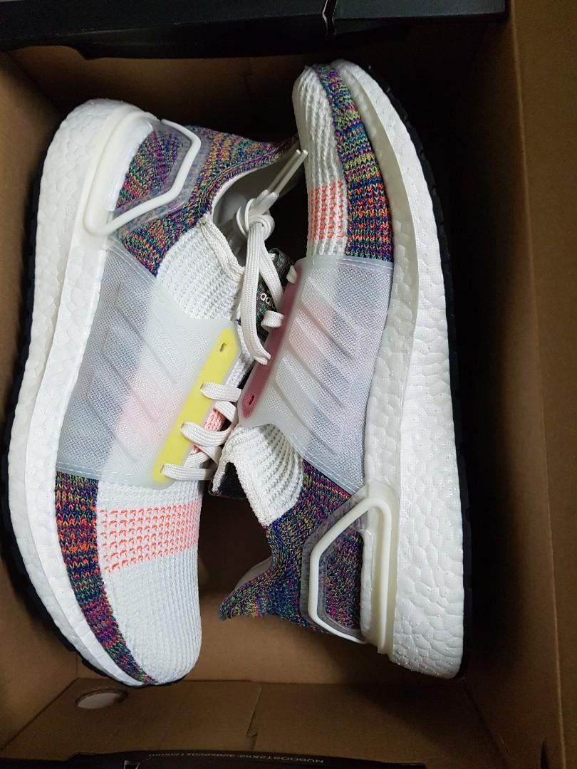 Ultraboost top 19 pride