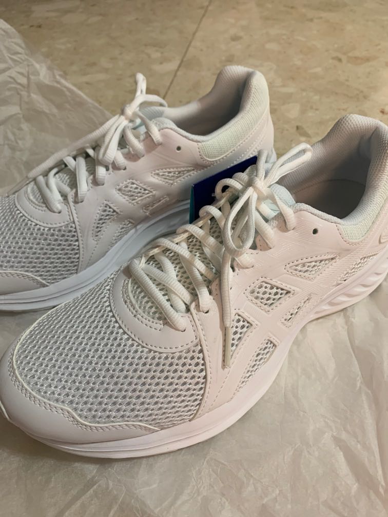 Asics white shoes online