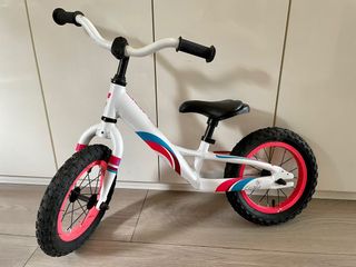 （分類：）位於 。 由 jlee308 提交（商品編號 1082313054，圖片 1）。簡介： 。