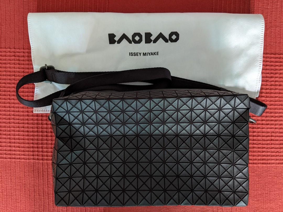 Bao bao hot sale saddle bag
