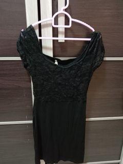 Black lace dress (BUY 1 FOC 1)