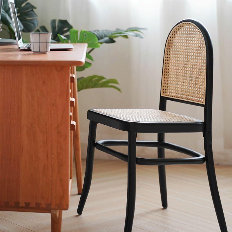 Round back dining sales chairs for sale
