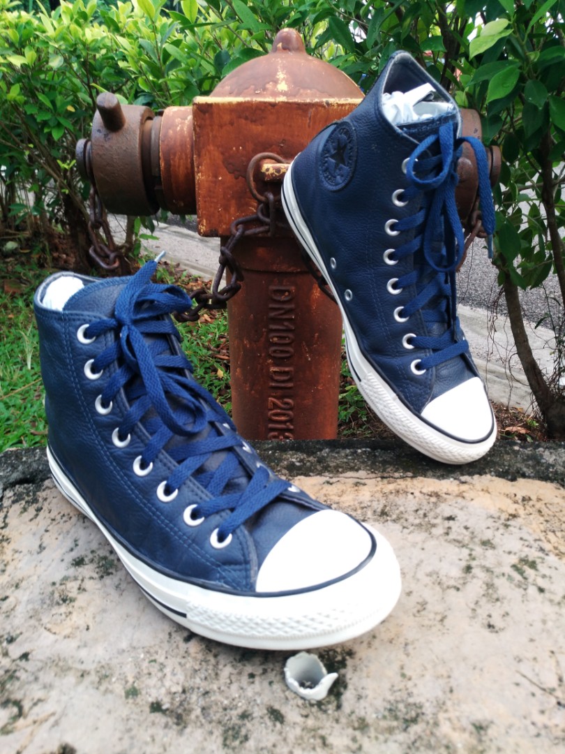 Converse blue leather store