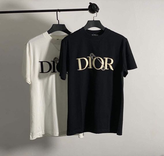 Dior t shirt with pin clearance