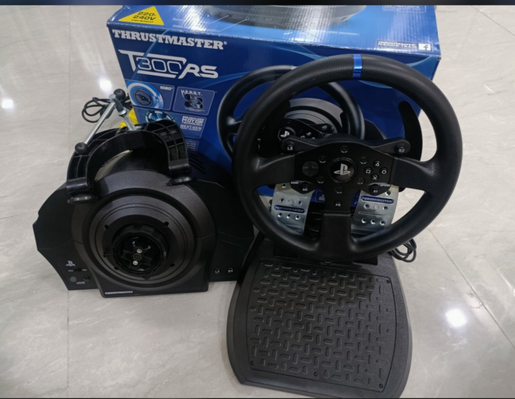 Free Next Day Delivery Thrustmaster T300 RS PS5 PS4 PS3 PC, Hobbies