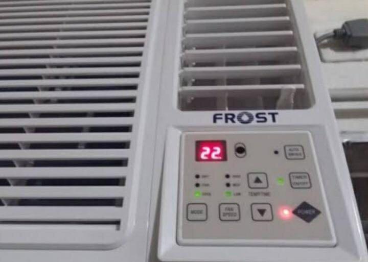 FROST aircon window type, TV & Home Appliances, Air Conditioning and