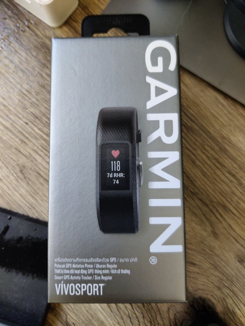 Garmin cheap vivosport specifications