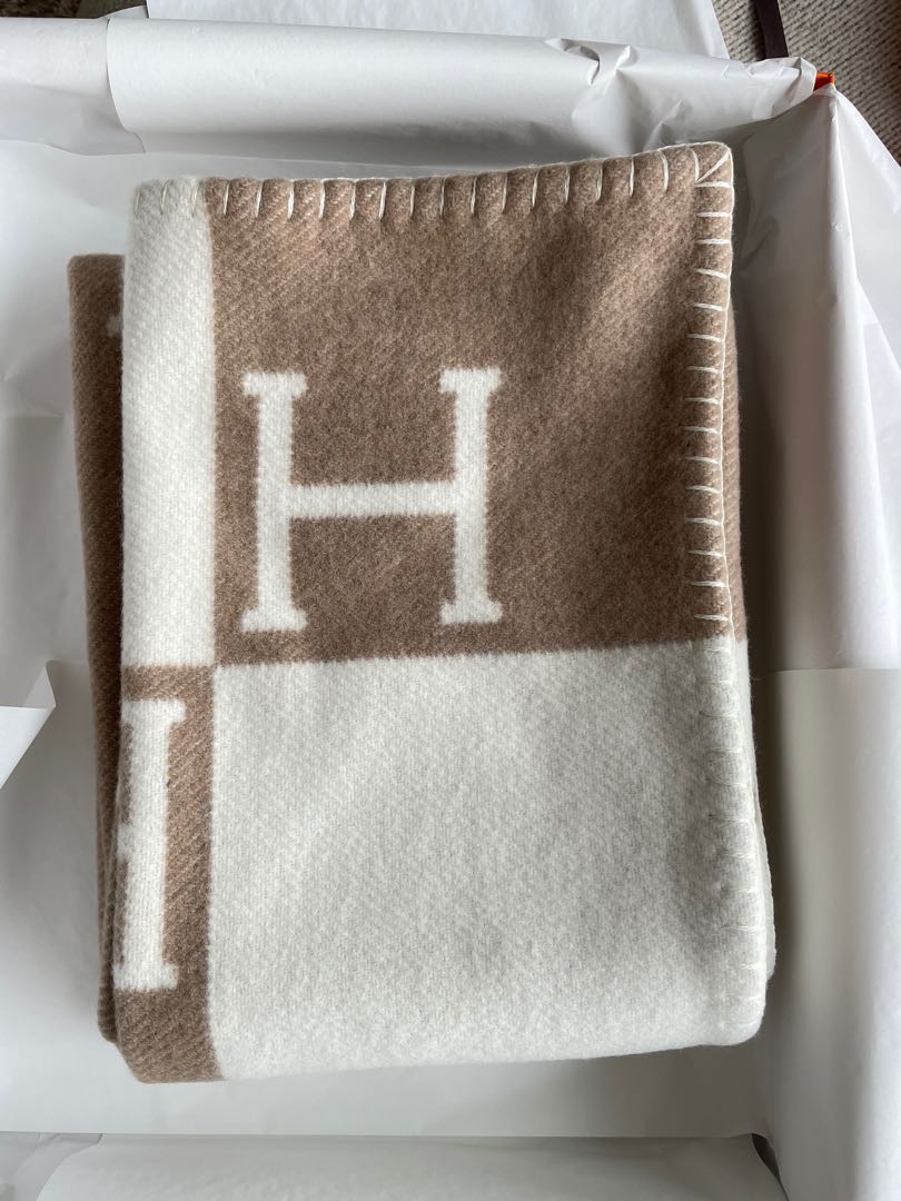 hermes blanket used