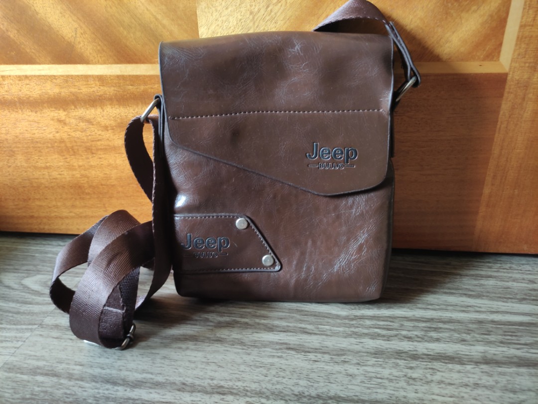FINAL PRICE DROP Jeep Buluo Messenger Bag Men s Fashion Bags