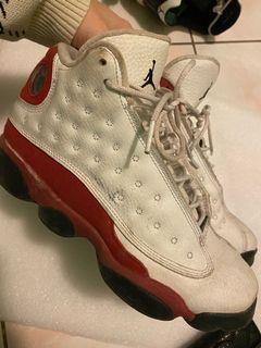 Jordan 13 (size 6Y)