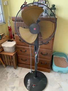 (Category: ) located in . Submitted by sylviachl (Listing ID 1082231322, Image 1). Description: .